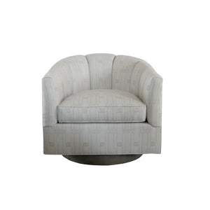 The Lady Swivel Chair in indoor/outdoor fabric